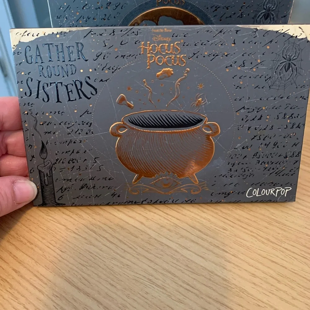 ColourPop Hocus Pocus, Gather Round Sisters, pressed powder palette - Picture 7 of 11
